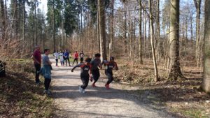 Flüchtlinge beim Lauftraining